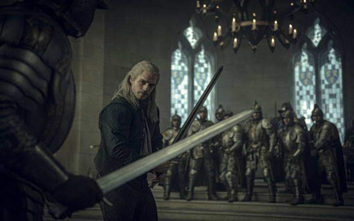 Early Reviews for The Witcher say the Fight Scenes "Makes Game of Thrones' Fights Look Awful"